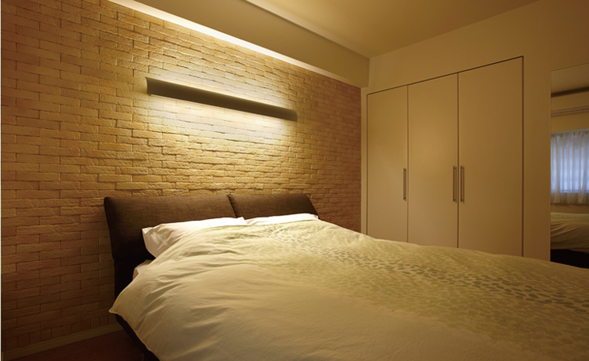 調湿建材エコカラットを採用